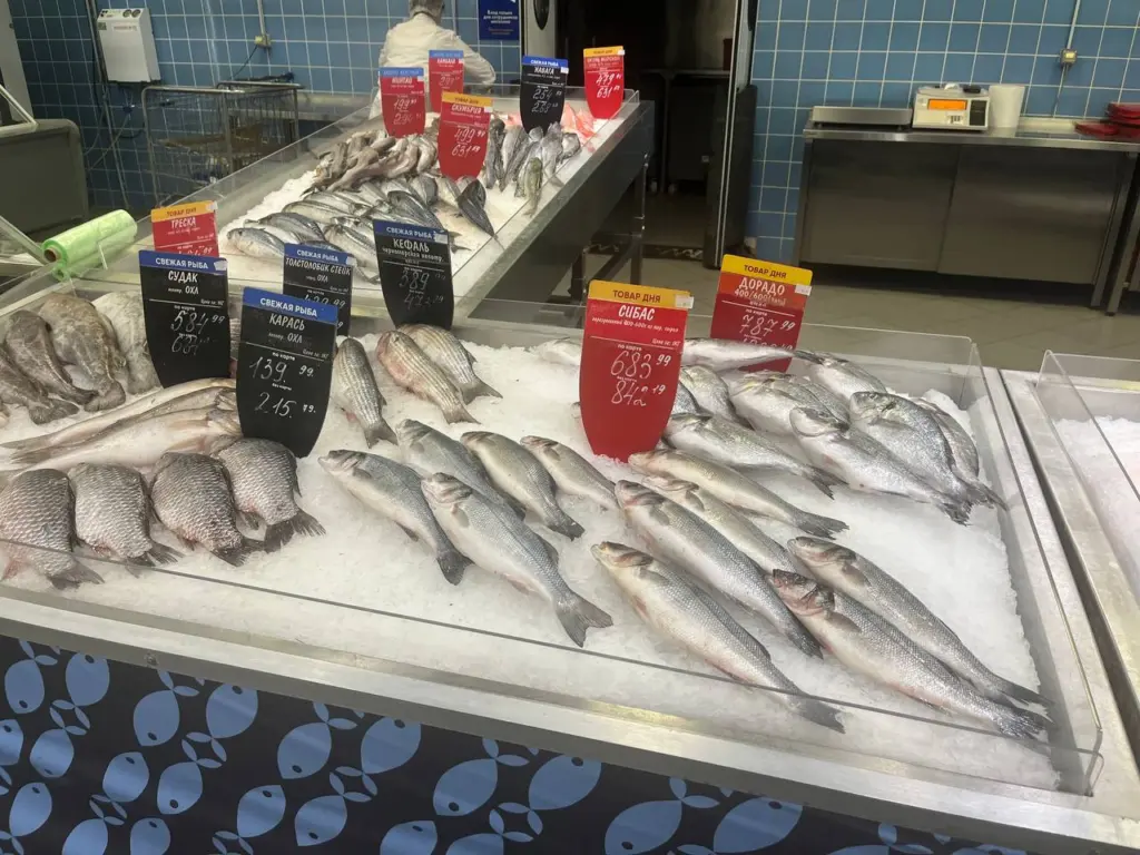 Жарю теперь минтай по рецепту мурманских рыбаков. На праздничный стол предпочитаю только его, ведь он ничем не уступает осетрине