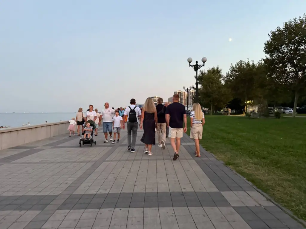 О чем никогда нельзя говорить чужим людям: 4 мудрые и жизненные цитаты Омара Хайяма