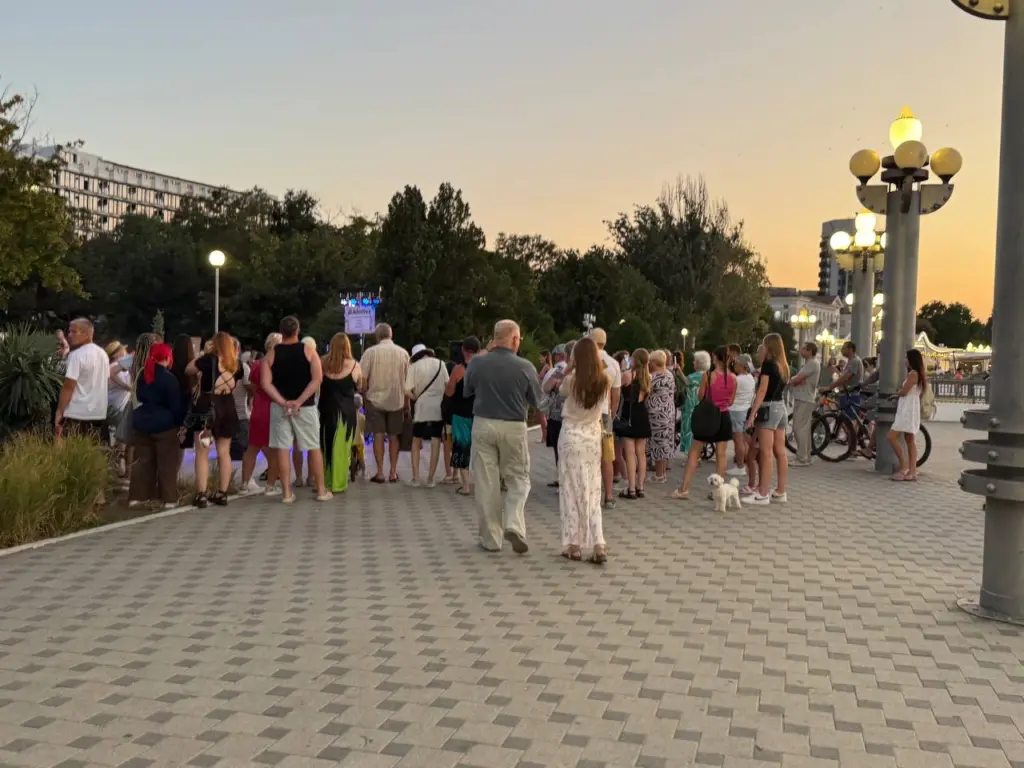 4 типа людей, от которых нужно держаться подальше: мудрый совет Омара Хайяма