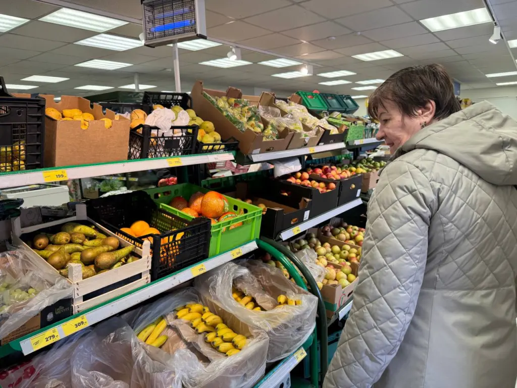 Вот для чего продавцы «Магнитов» и «Пятёрочек» забирают себе из ящиков с бананами маленькие незаметные пакетики — рабочий метод