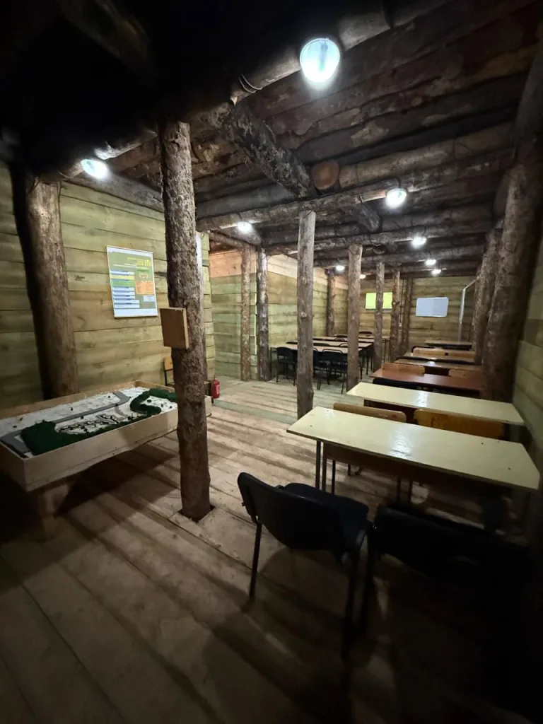 После участившихся ракетных ударов по полигонам и учебным центрам, ВСУ начали строительство на их территории подземных укрытий для защиты личного состава