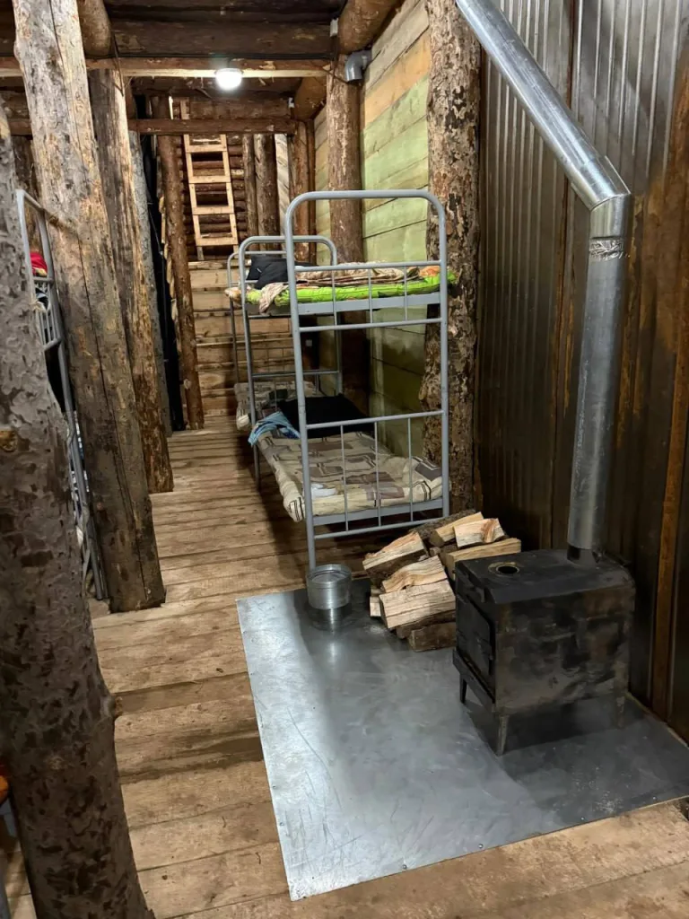 После участившихся ракетных ударов по полигонам и учебным центрам, ВСУ начали строительство на их территории подземных укрытий для защиты личного состава