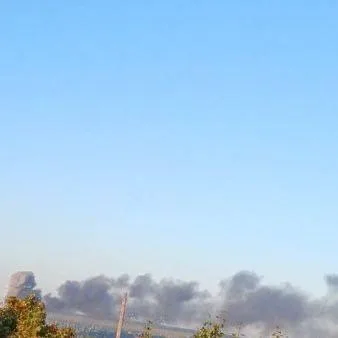 Кадры моментов удара по объекту в Краматорске опубликованные в местных чатах