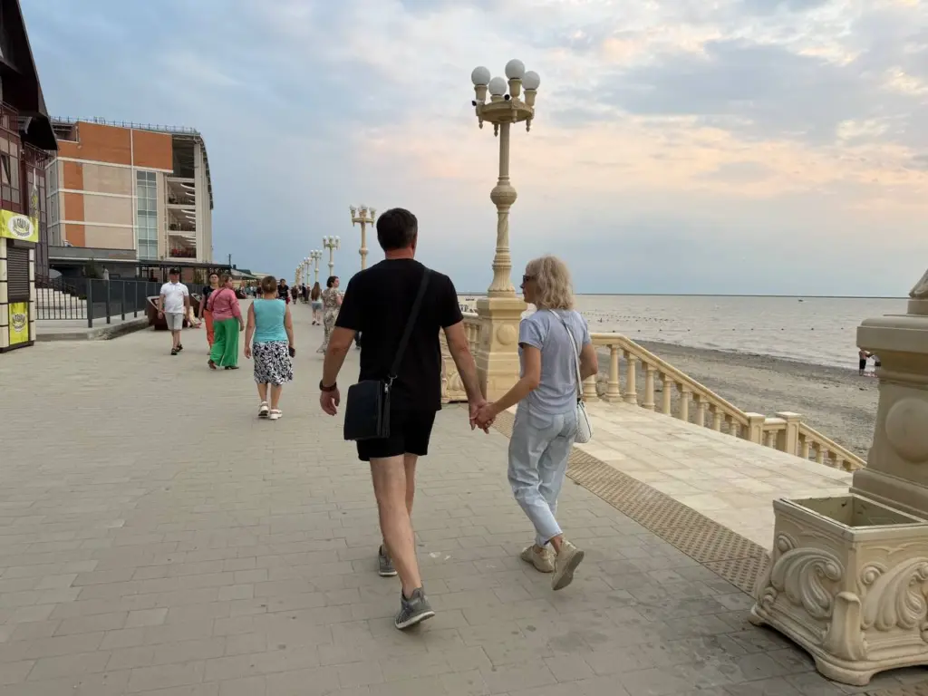 Такими вещами ни за что нельзя хвастаться даже близким родственникам: запомните раз и навсегда — мудрый жизненный совет от Омара Хайяма