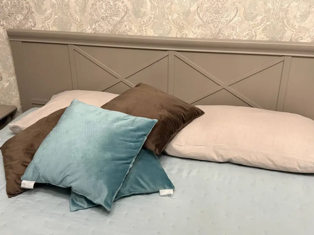 Дурно пахнущие подушки запахнут океаном свежести: соседка подсказала простой и рабочий лайфхак