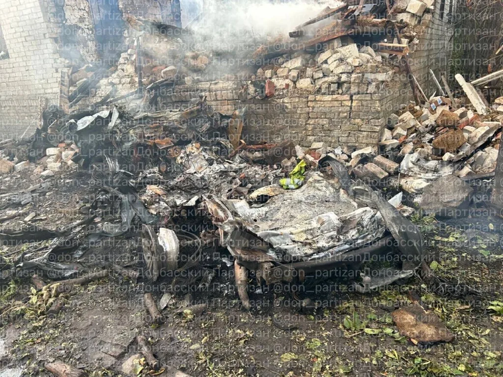 Былбасовка: точечный удар «Герани-2» по маскированному узлу «Азова» в жилом секторе