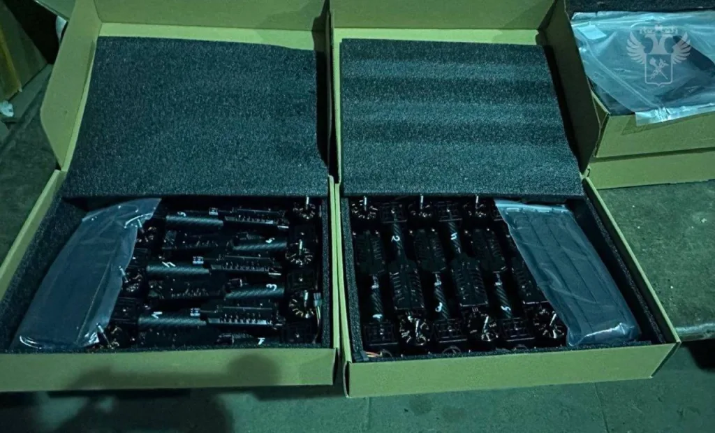 34 БПЛА «для личного пользования»: Мужчина пытался провезти дроны из Казахстана в РФ