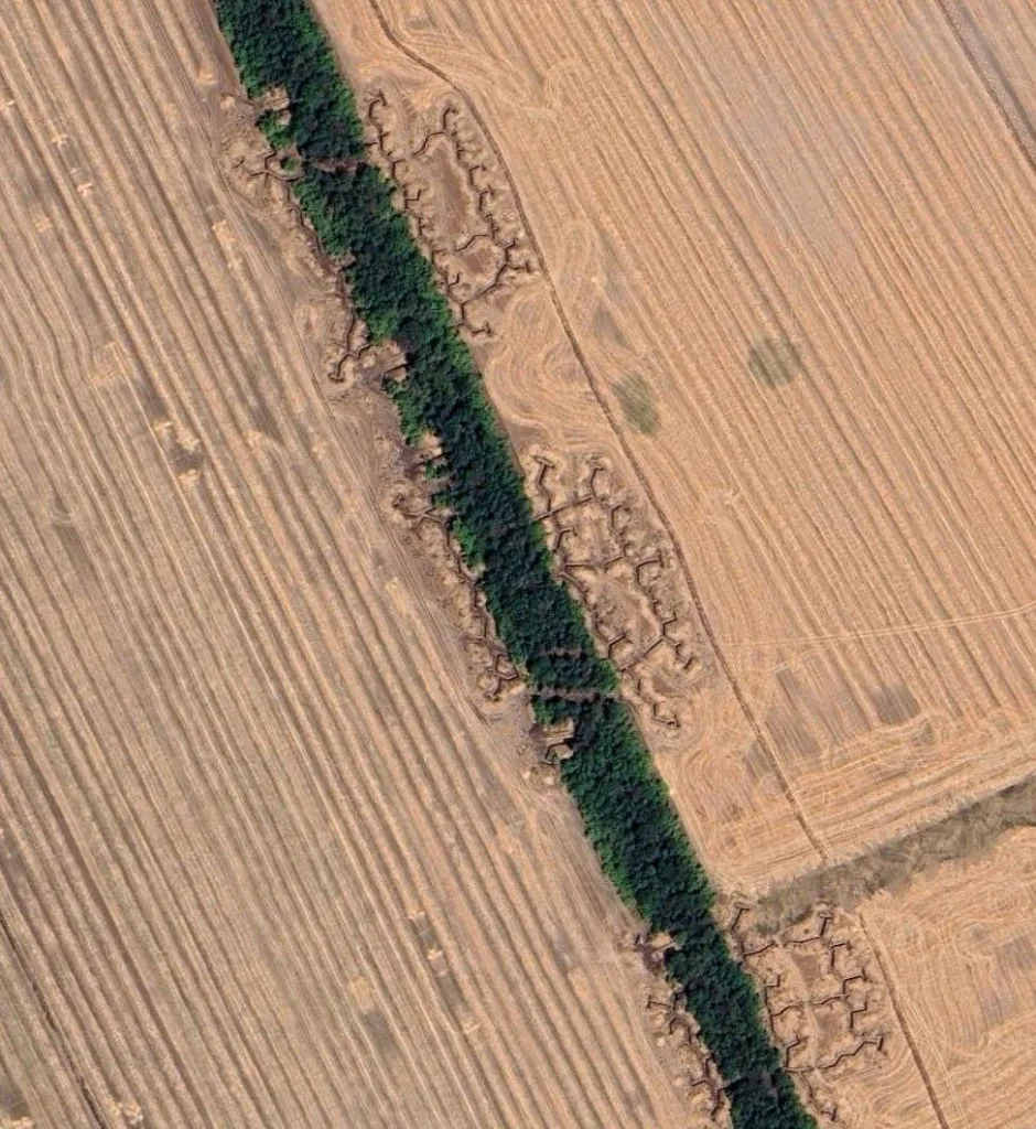 Крайне интересная ситуация с оборонительными укреплениями Покровска и окрестностей