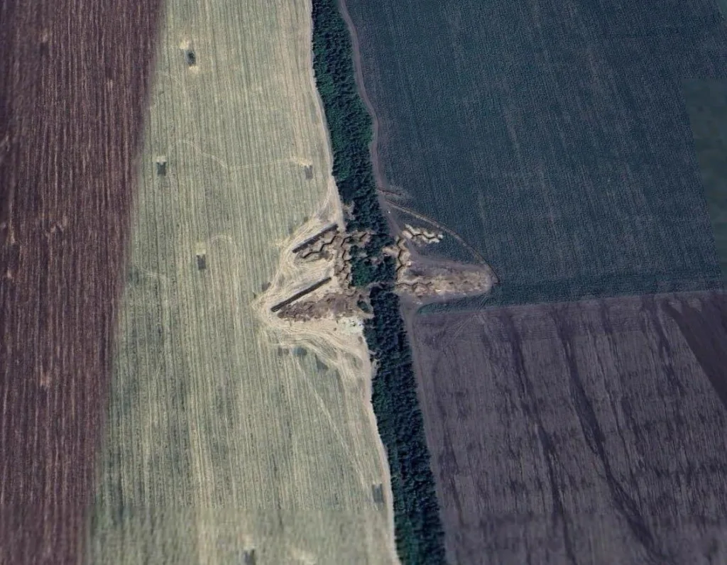 Крайне интересная ситуация с оборонительными укреплениями Покровска и окрестностей