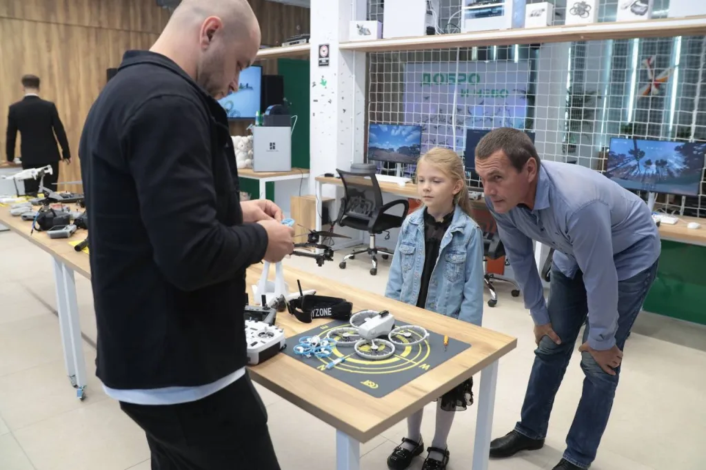 Первую в стране школу БПЛА открыли в Краснодаре