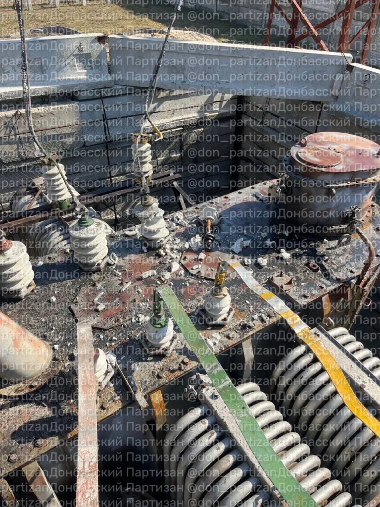 Точечный удар FPV-дроном по объекту энергетической инфраструктуры в Красном Лимане