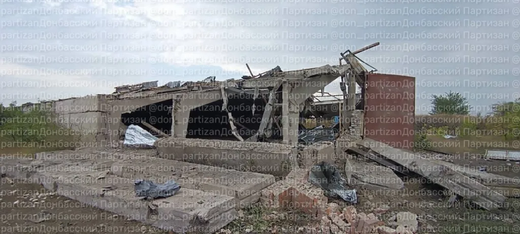 Уничтожение склада и техники ВСУ в Новоадреевке