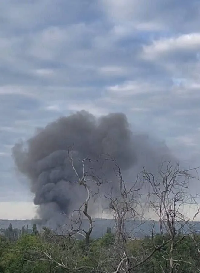 Удар по складу боеприпасов 63-й бригады ВСУ в Славянске