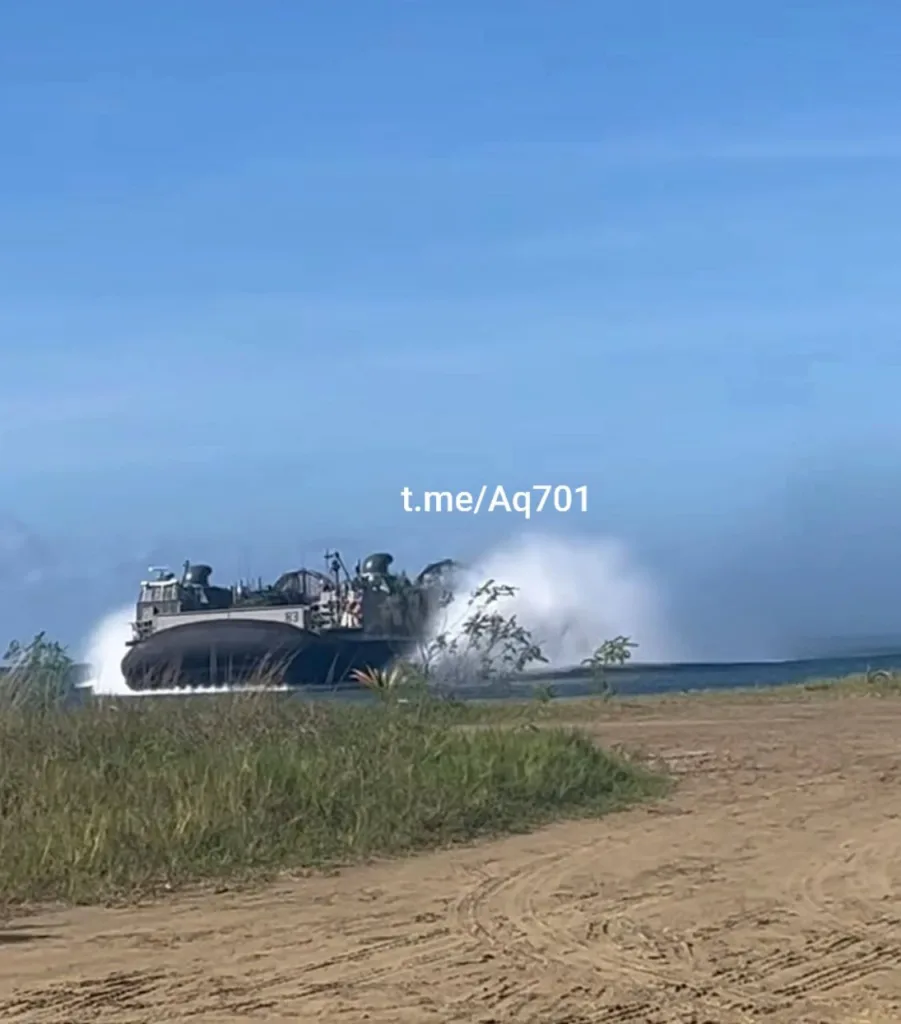 Кадры тех самых масштабных учений КМП США по высадке морского десанта в Пуэрто-Рико, расположенного зеркально по отношению к столице Венесуэлы Каракасу