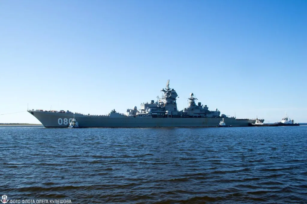 МО рапортует, что тяжелый атомный ракетный крейсер 1-го ранга «Адмирал Нахимов» проекта 11442М (080) завершил первый этап заводских ходовых испытаний