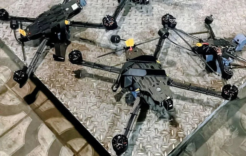 Китайские фуры с тысячами дронов задержаны на Дальнем Востоке