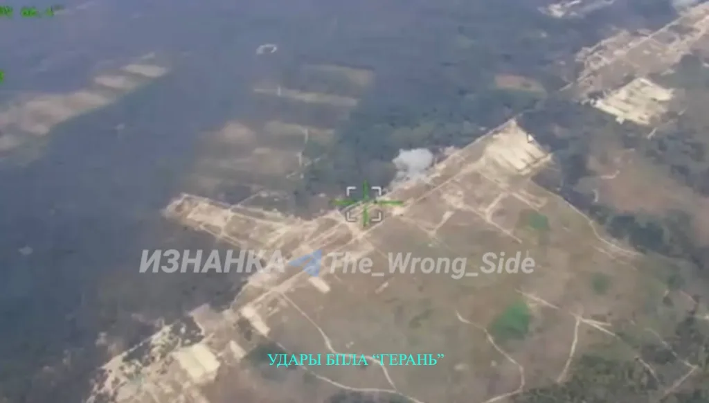 Нанесение комбинированного удара с применением ОТРК «Искандер-М» и дронов-камикадзе «Герань-2» по полигону Гончаровский в Черниговской области, о котором вчера заявлял аккаунт сухопутных войск ВСУ