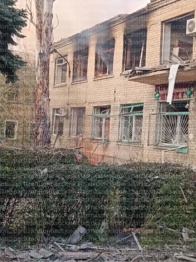 Точечный удар ФАБ-250 с УМПК по стабилизационному пункту ВСУ в Доброполье