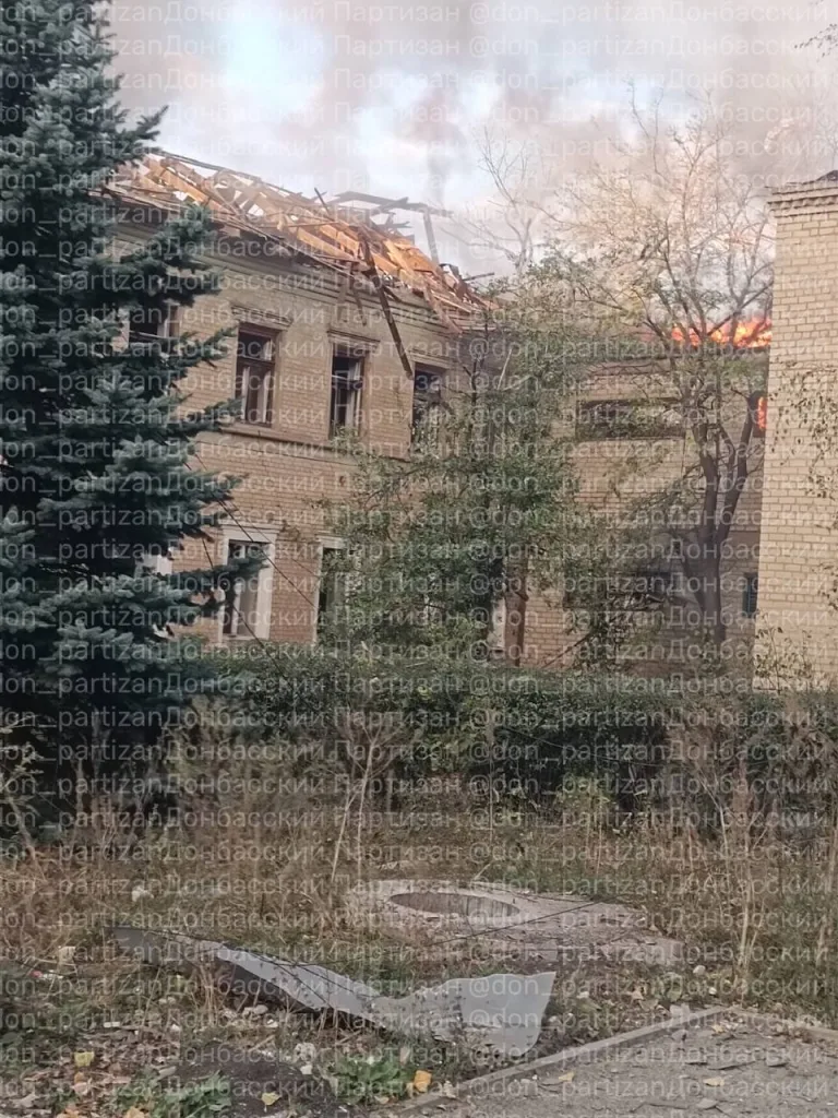 Точечный удар ФАБ-250 с УМПК по стабилизационному пункту ВСУ в Доброполье