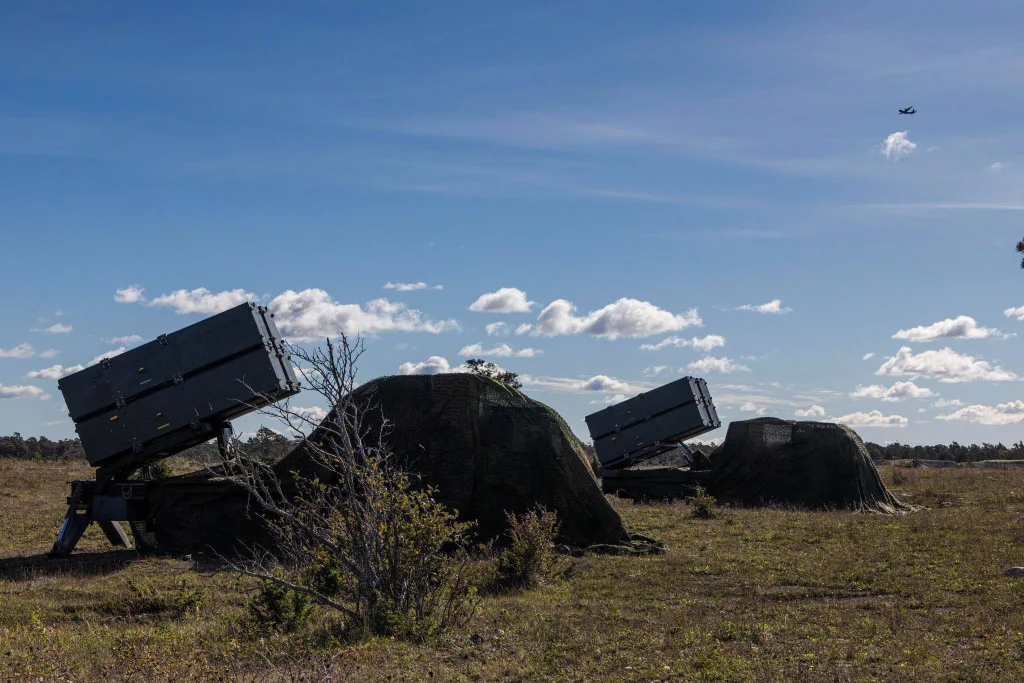 На фоне ухудшения оперативной обстановки в Балтийском регионе Польша и Швеция проводят двусторонние учения «Gotland Sentry» для проверки боеготовности в наиболее уязвимых районах Балтийского моря