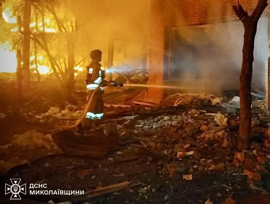 ВС РФ с вечера нанесли точечные удары по военным объектам в четырёх областях Украины