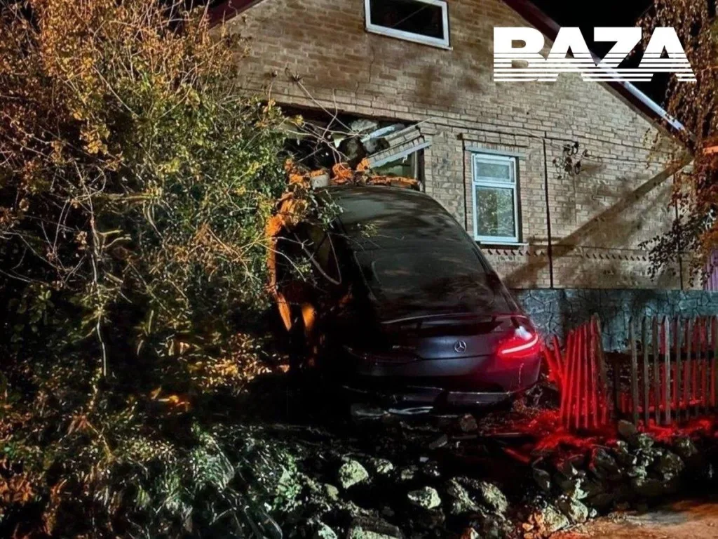 Дочь главаря кущёвской ОПГ влетела на мерседесе в частный дом под Таганрогом