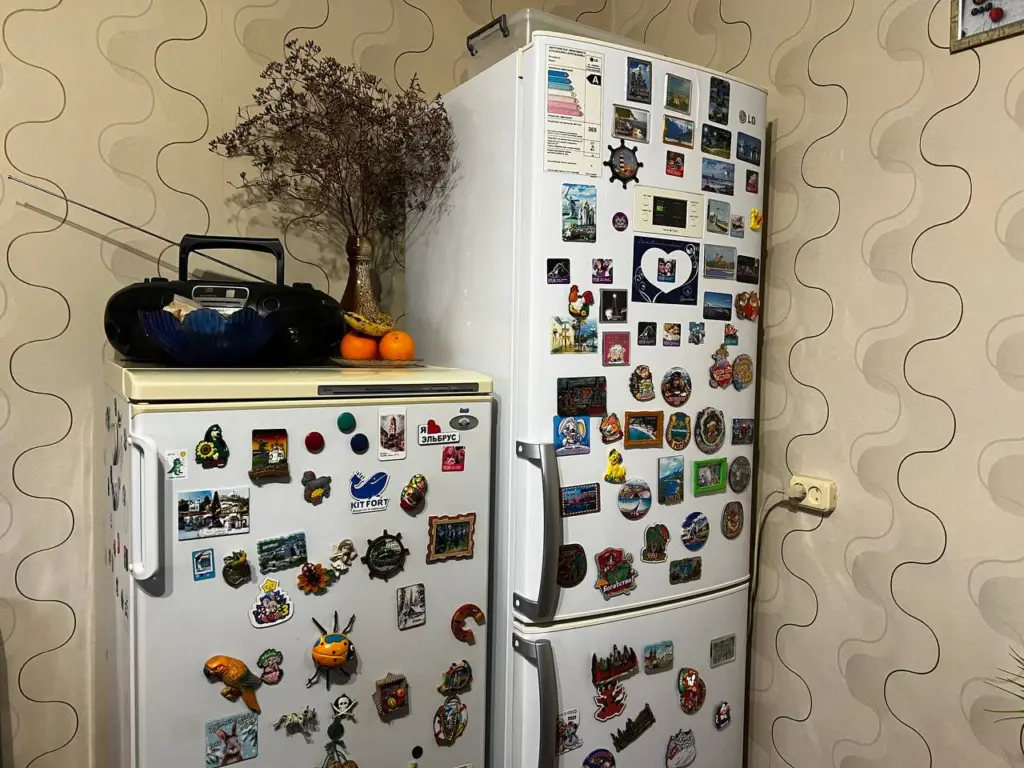 Как избавиться от наклейки с любой поверхности: рабочие способы