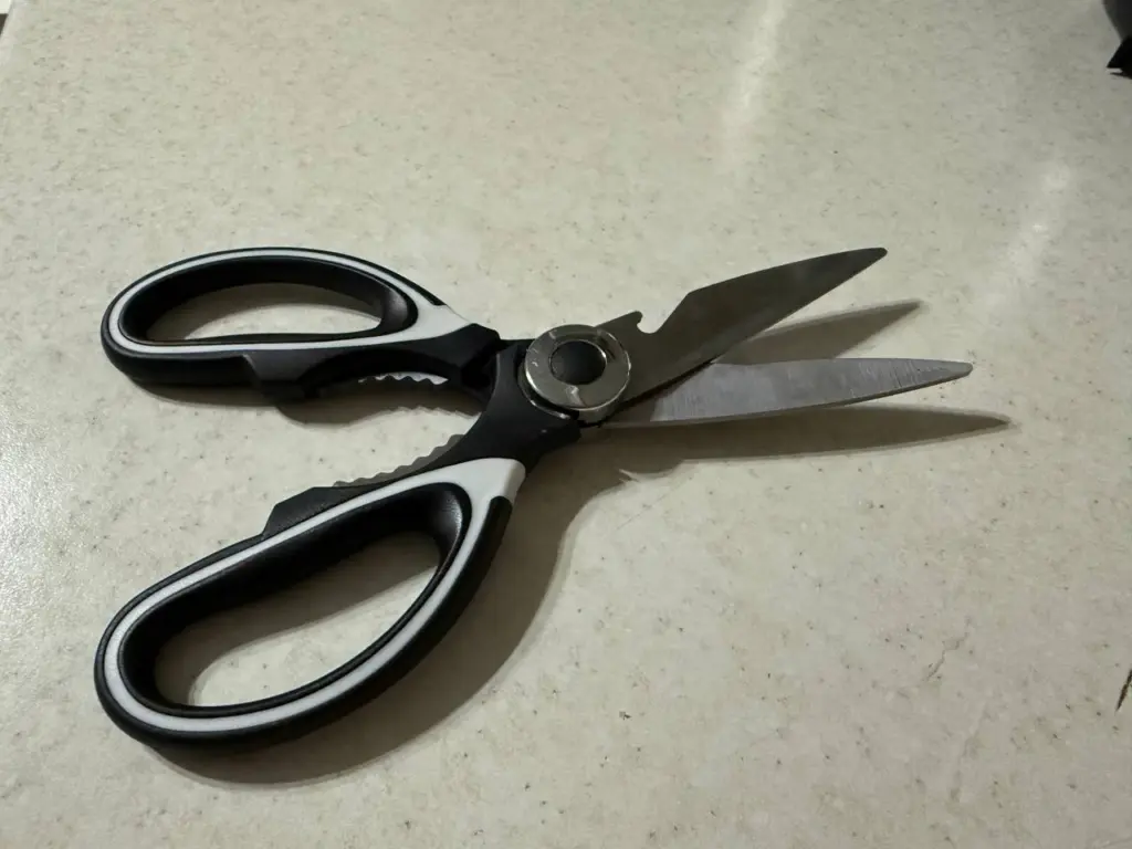 Как я заточила ножницы в домашних условиях — без специальных инструментов и мастеров