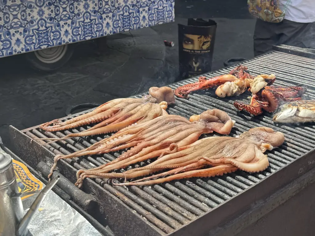 Ученые назвали самые полезные морепродукты — не креветки, не кальмары и гораздо лучше икры