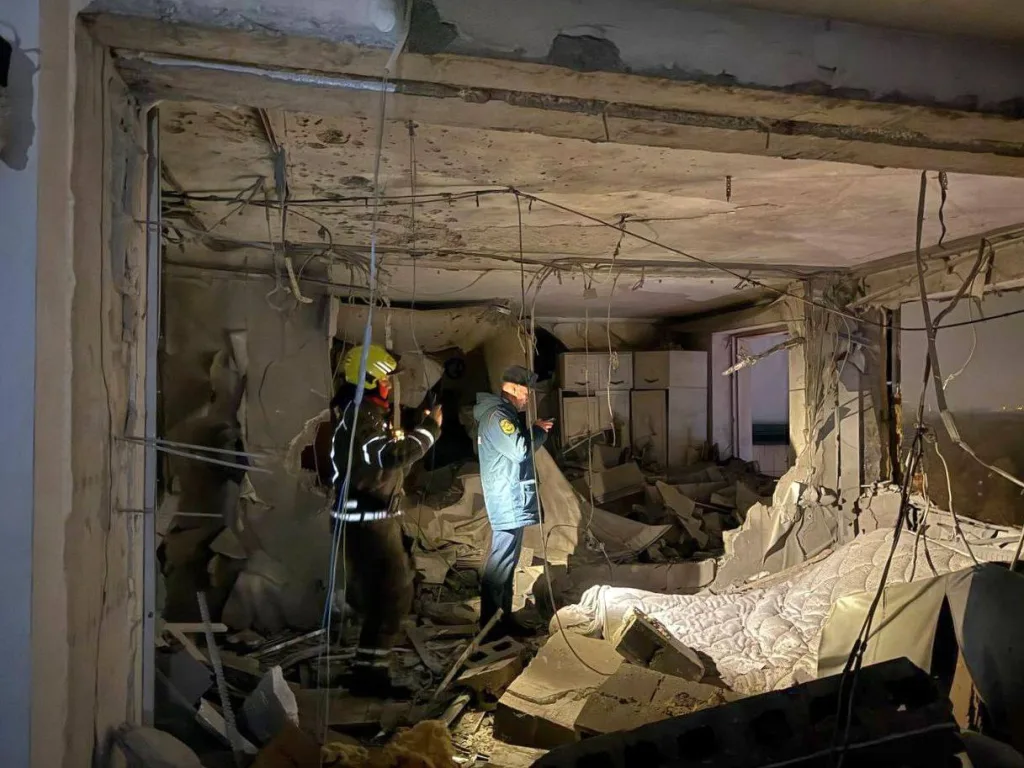 Российская ПВО ночью уничтожила 111 украинских БПЛА, еще 25 перехвачены утром