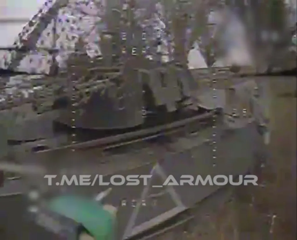 Добивание БМП M2A2 Bradley ODS-SA ВСУ ударами минимум 7 единиц FPV-дронов возле посёлка Дорожное (район Добропольского прорыва)