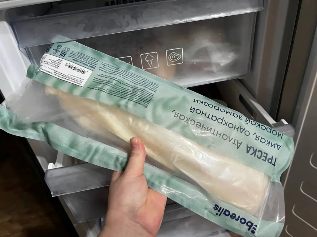 Заморозьте в холодильнике, пока есть ещё время: к Новому году этот продукт будет по цене черной икры