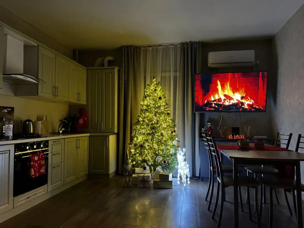 Что не стоит готовить на Новый год 2026 — год Лошади, и что обязательно должно быть на столе для привлечения удачи