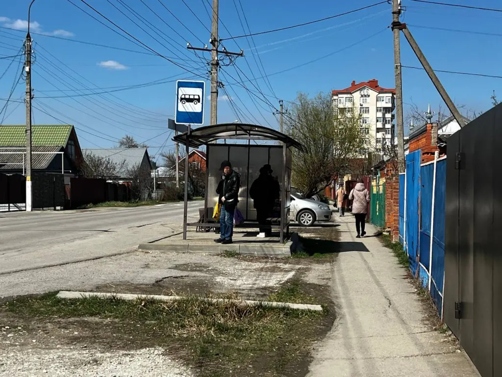 Никогда не пускайте таких людей в свой дом — обернется бедой: 1 мудрая цитата Мураками