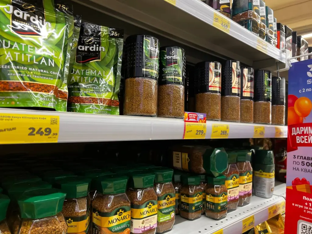 Отходы в красочной банке: названы марки кофе, которые лучше обходить стороной