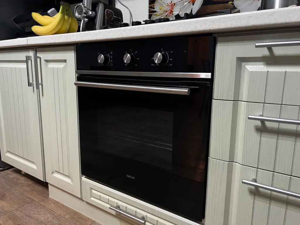 Этот прибор дома прилично ворует столько же энергии, сколько 60 холодильников вместе взятых: он есть почти в любой семье