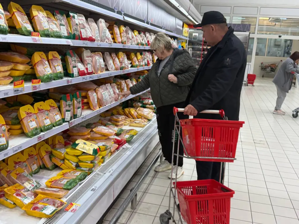 Без гормонов и хлорки: эксперты Росконтроля составили белый список марок куриных голеней