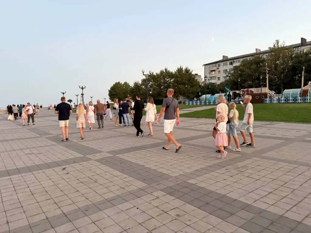 Россиян переводят на трехдневную рабочую неделю: решение уже принято сверху