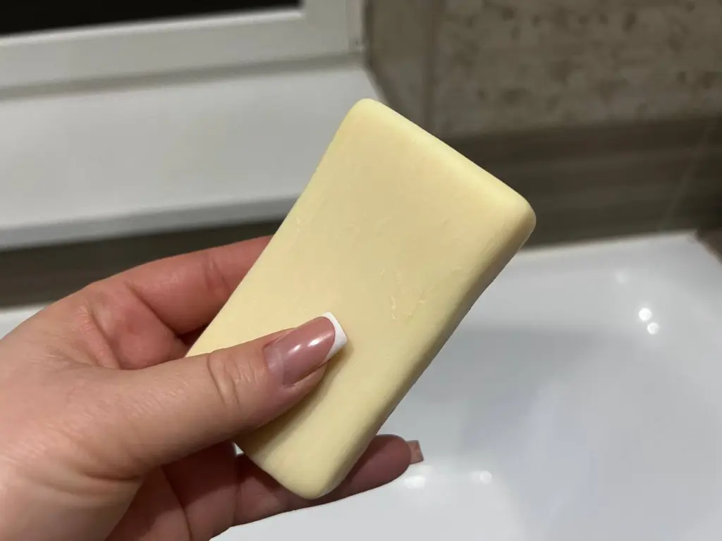 Всё время пользовались неправильно: вот для чего на самом деле нужно хозяйственное мыло