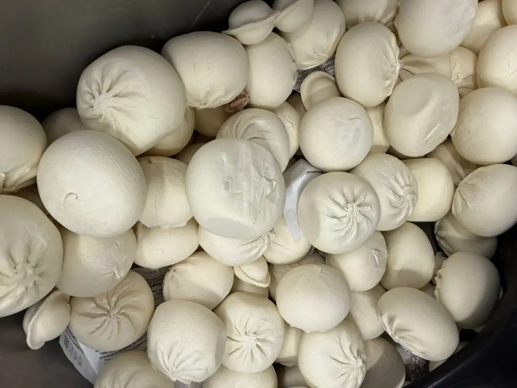 Очередь в «Ермолино» растянулась до самого выхода: рассмотрела, что покупали чаще всего — делюсь подборкой