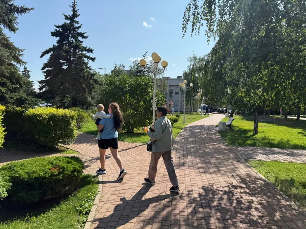 О чем лучше не говорить чужим людям: 4 цитаты мудрого Омара Хайяма