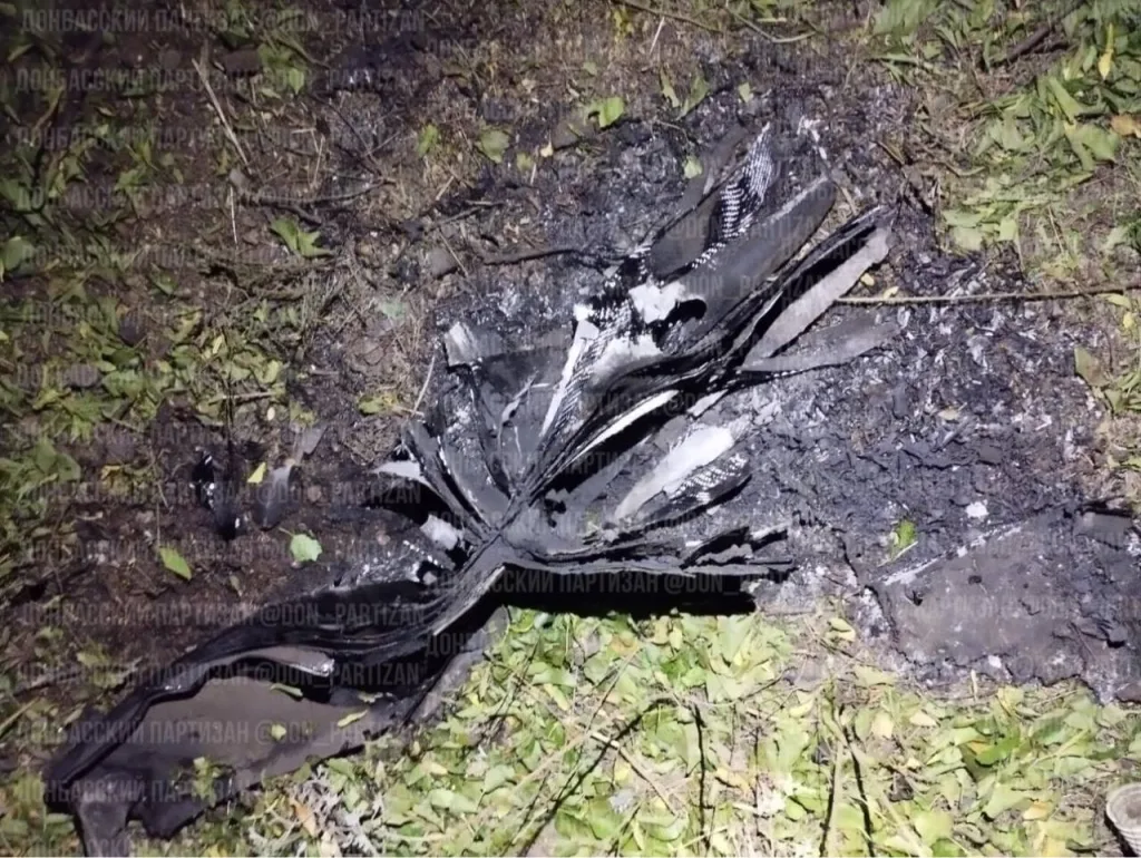 Спасско-Михайловка 03.10.2025 в 01:30 зафиксировано падение подбитого БПЛА «Герань-2» в пределах села