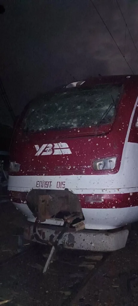 Полтава во тьме: удары ВС РФ вывели из строя ж/д узел и энергетику региона