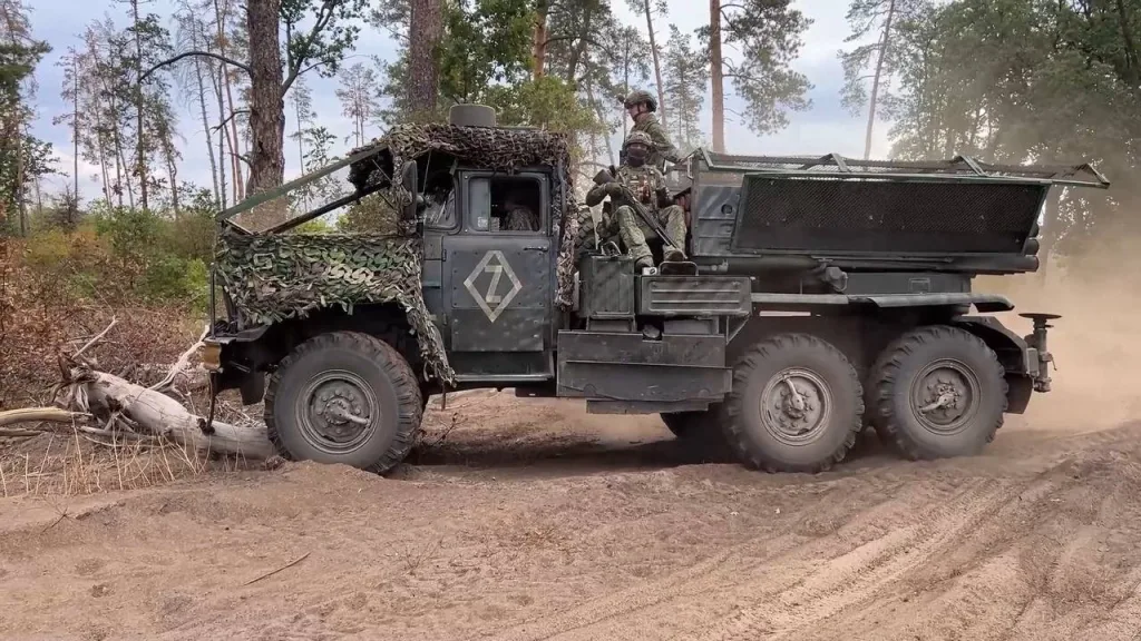 Боевая работа расчёта РСЗО 9К55 «Град-1» 37-го мотострелкового полка 25-й общевойсковой армии группировки войск «Запад» на Краснолиманском направлении