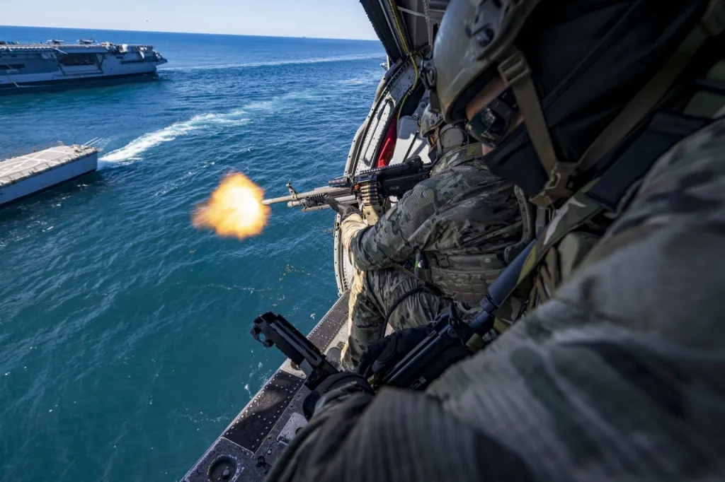 Фотографии с мероприятия «Titans of the Sea Presidential Review», которое прошло 5 октября 2025 г. в рамках празднования 250-летия Военно-морских сил США