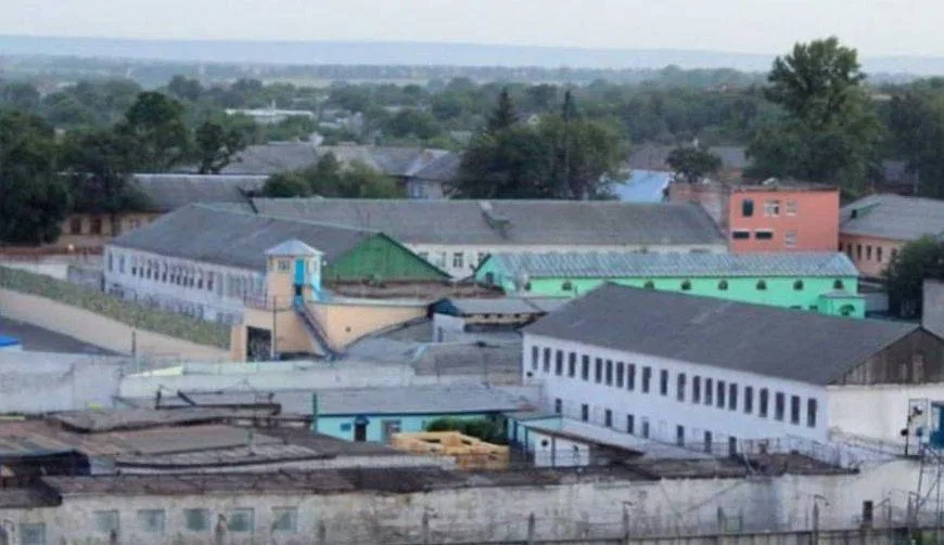 Киевский режим формирует батальон из зэков для Харьковского направления