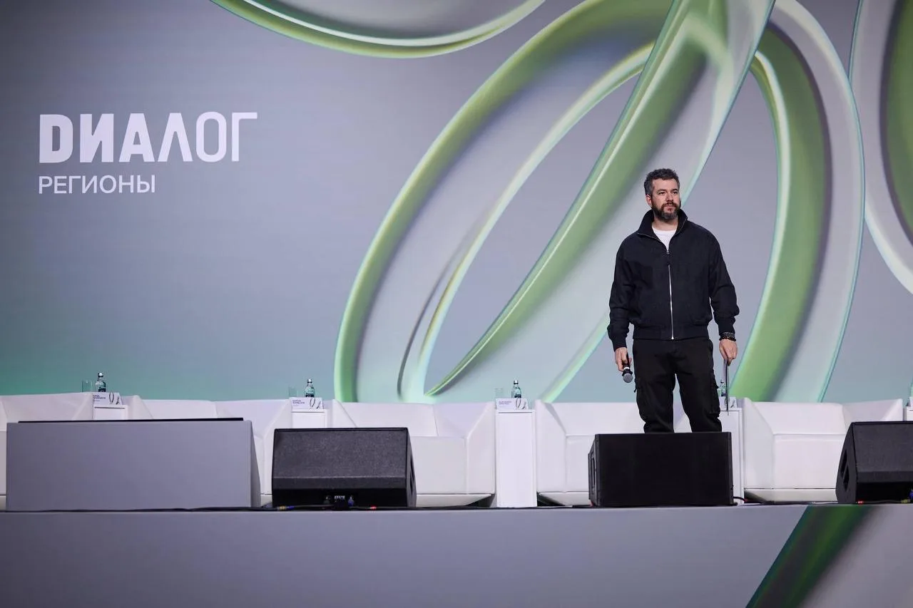 Неизвестные попытались сорвать проходящий в Москве форум "Диалог о фейках 3.0"