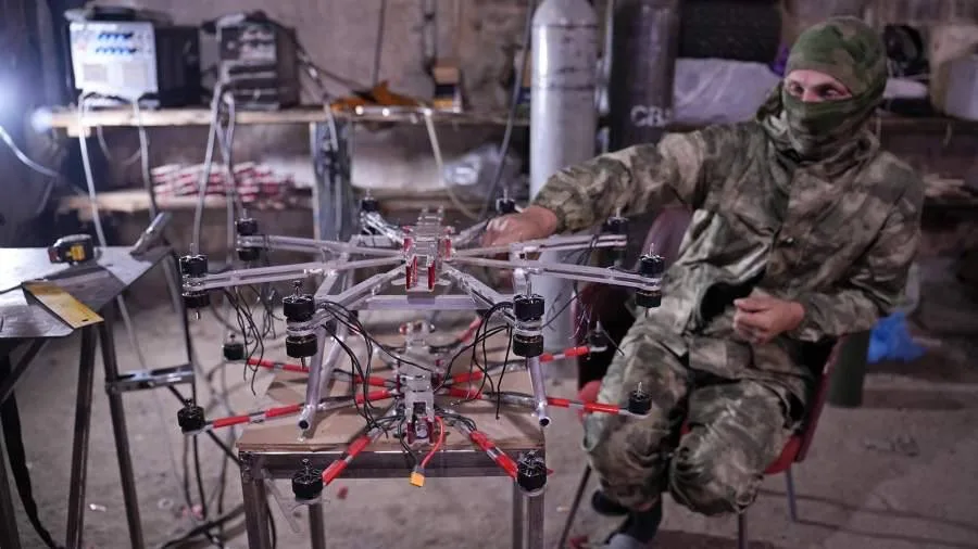 Тяжёлые дроны «Звезда» и «Солнце» кустарного производства одного из подразделений группировки войск «Север»