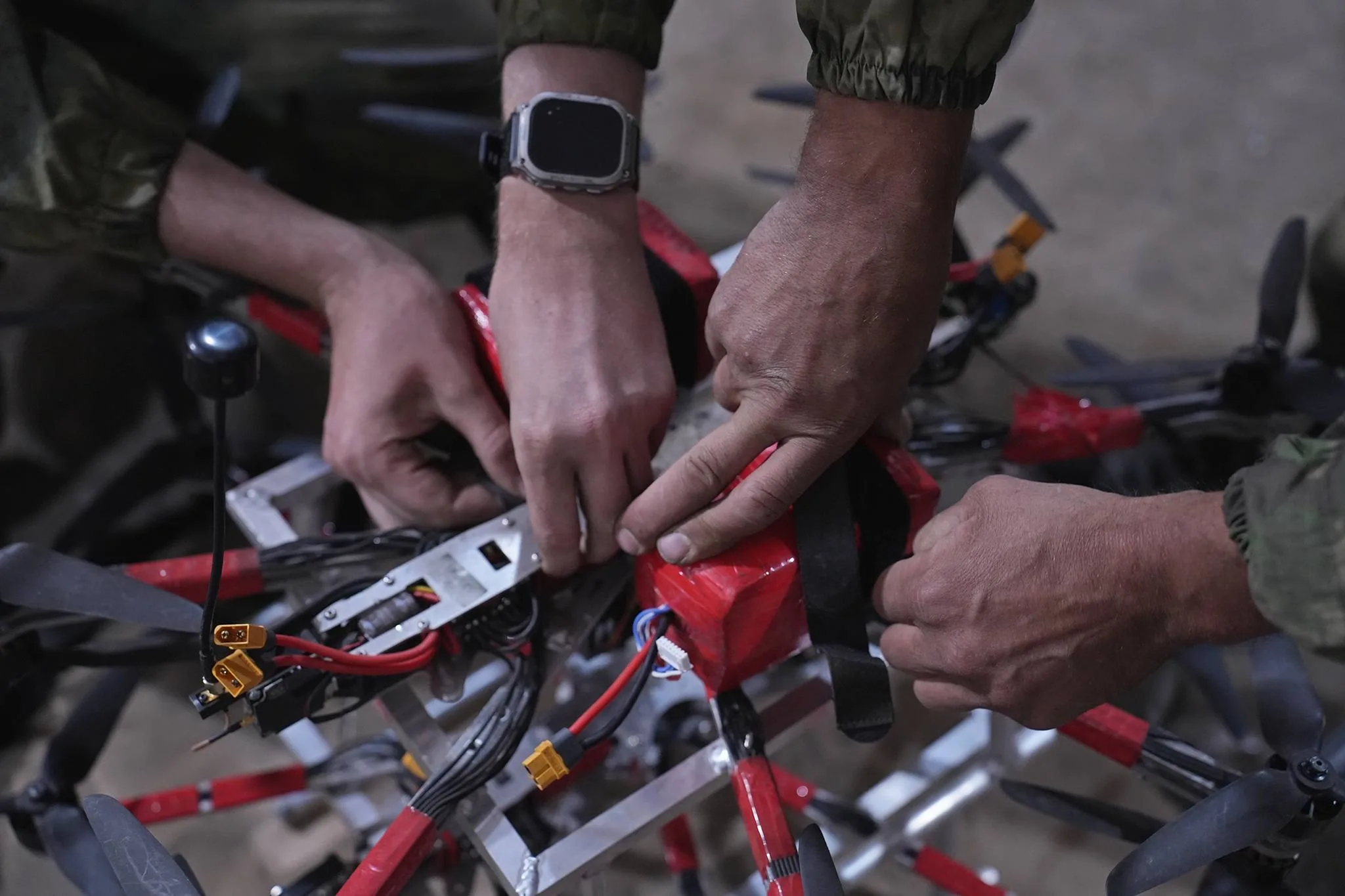 Тяжёлые дроны «Звезда» и «Солнце» кустарного производства одного из подразделений группировки войск «Север»