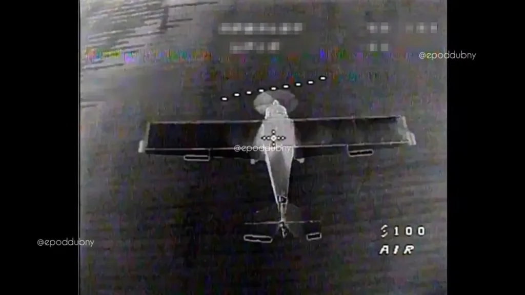 Перехват украинского дрона-камикадзе на базе легкомоторного самолета E-300 SkyRanger и дрона-камикадзе FP-1 российскими зенитными FPV-дронами